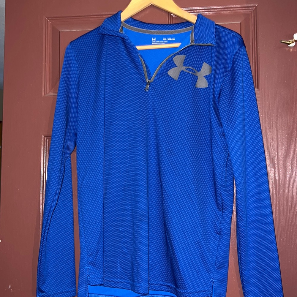 Youth Under Armour Pull Over
